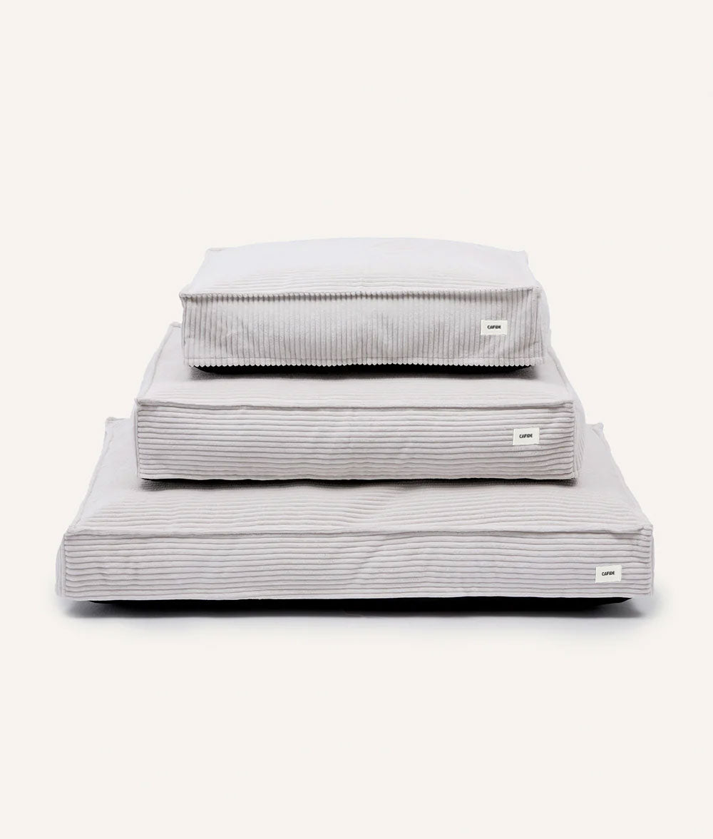 cafide-pets-cuadra-hundebett-wei-cord-waschbar image 1