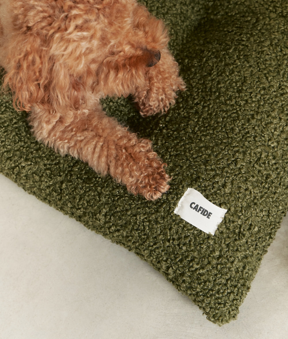 cafide-pets-bela-hundekissen-gr-n-pl-sch-recycling-waschbar image 3