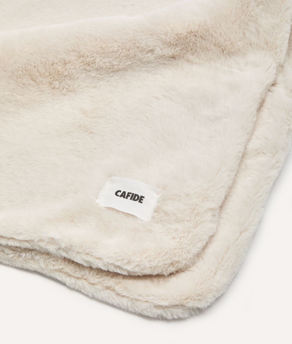 cafide-toia-hundedecke-fell-optik-hellbeige-m-l image 3